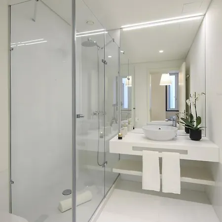 Baixa Apartments By Linc Apartment